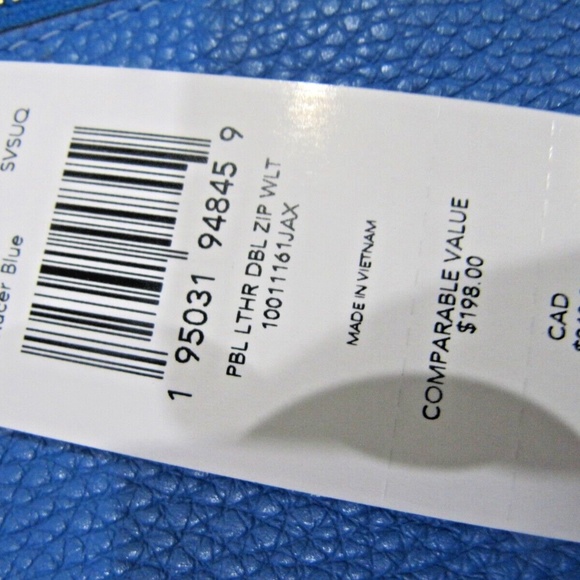Coach New C5610 Double Zip Wallet Wristlet Racer Blue Pebbled Leather NWT $198 - Picture 3 of 3